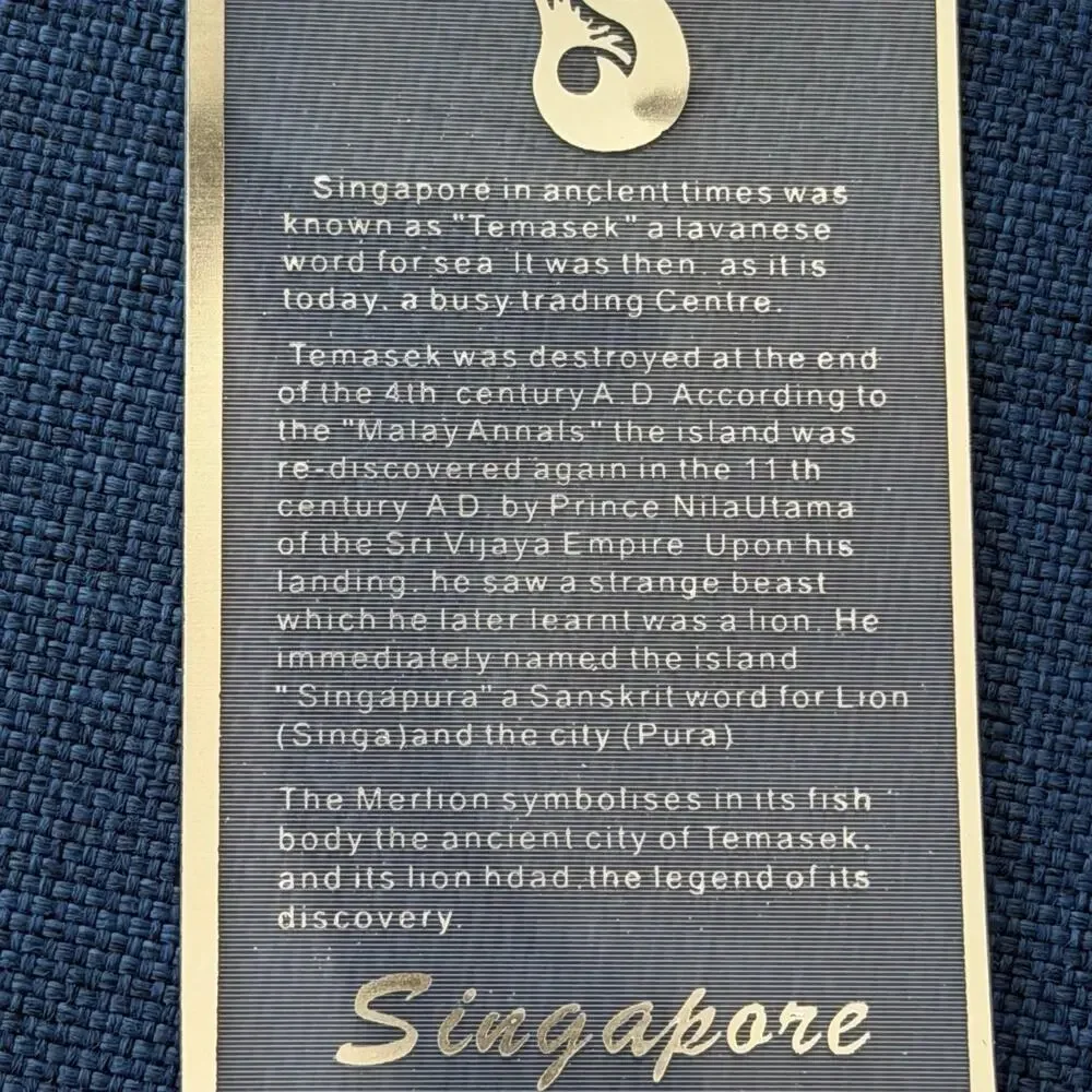 Singapore Keychain Merlion Silver Metal Key Ring Heavy Teardrop NOS Opened